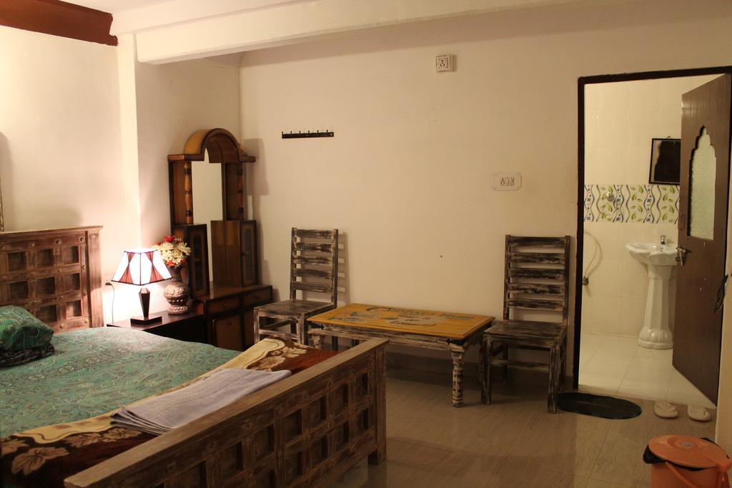 Kesar Heritage Guest House Jodhpur  Værelse billede